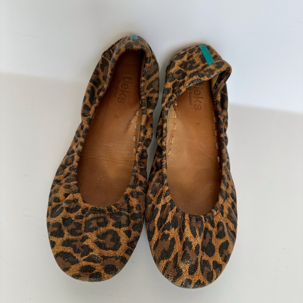Tieks Leopard Print Ballet Flats Size 8